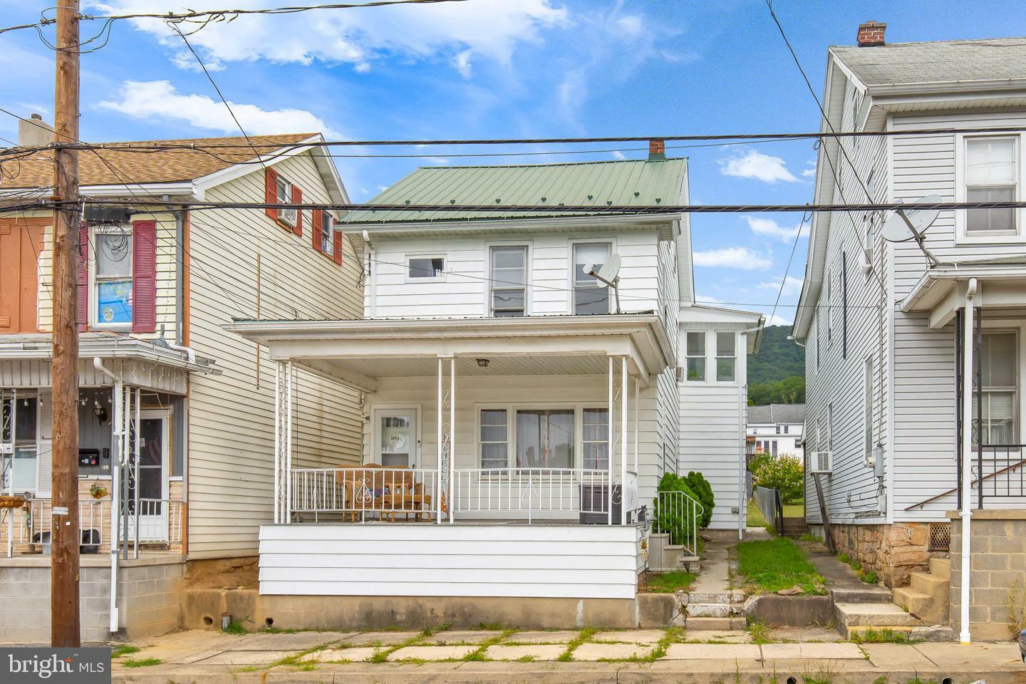 Property Photo:  233 E Wiconisco Avenue  PA 17980 