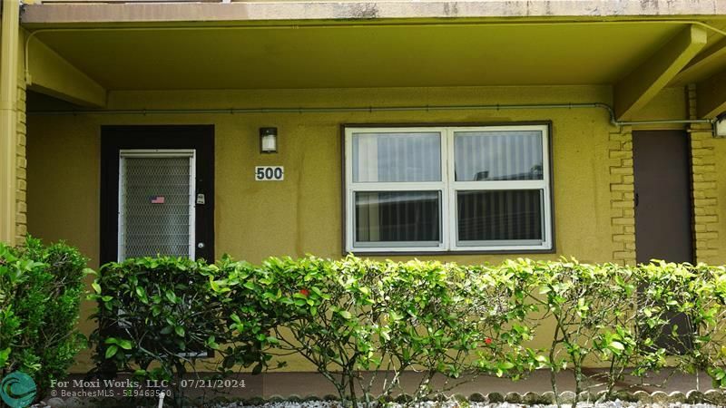 Property Photo:  500 Brittany K 500  FL 33446 