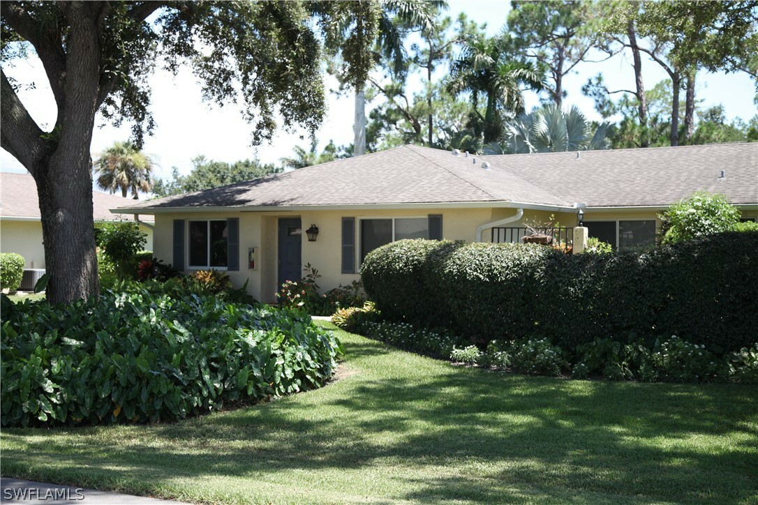 Property Photo:  58 Glades Boulevard 1393  FL 34112 