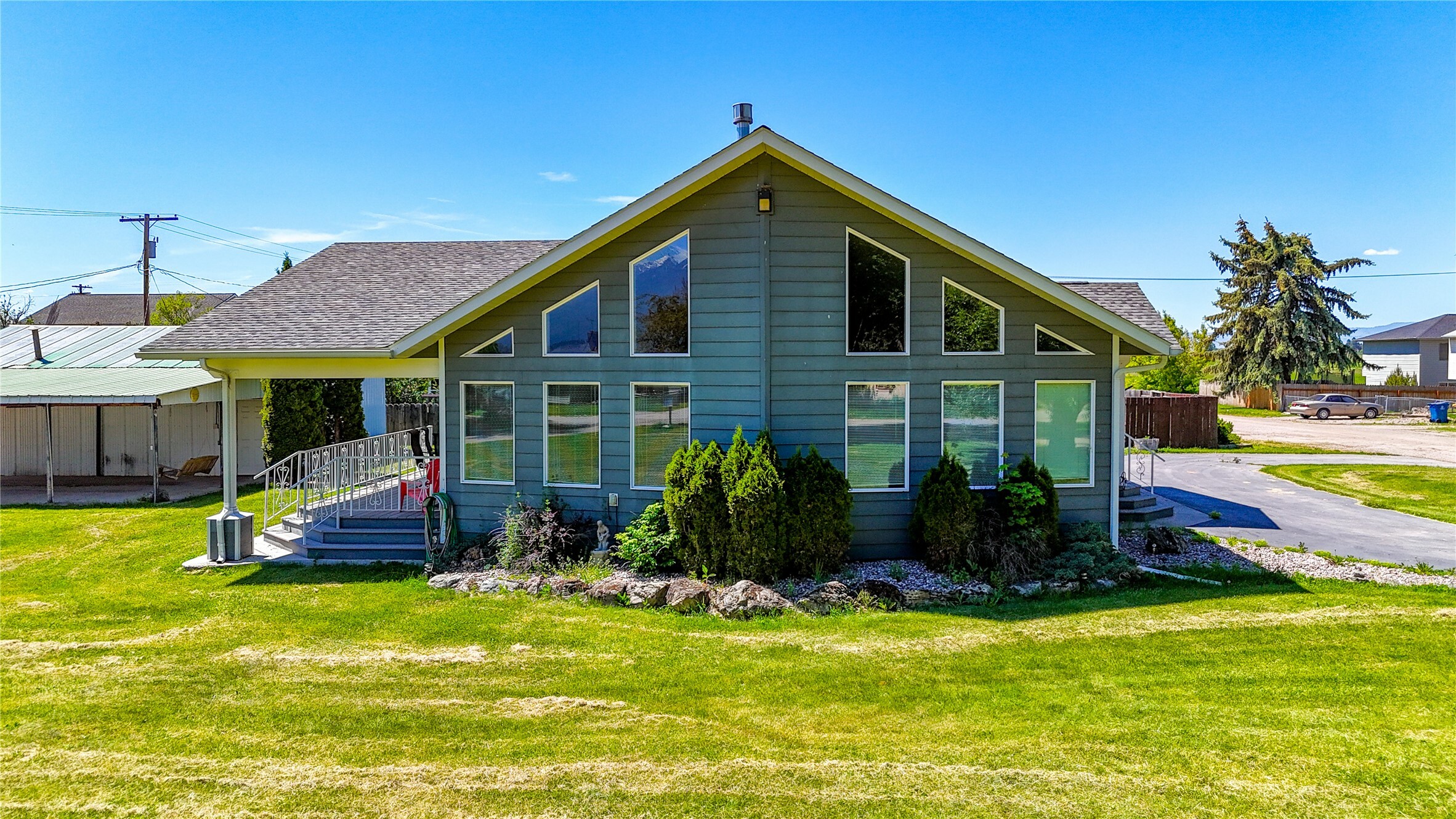 Property Photo: 615 Franklin Street SW MT 59864