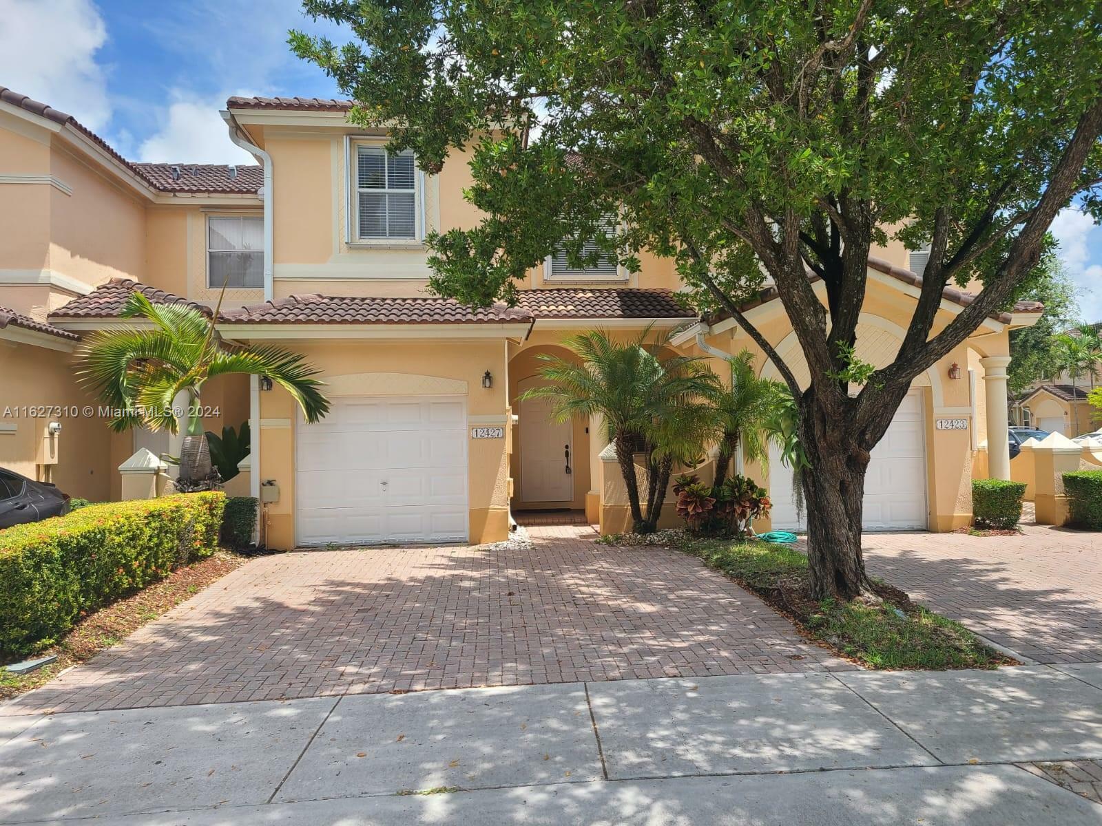 Property Photo:  12427 SW 125th St 12427  FL 33186 