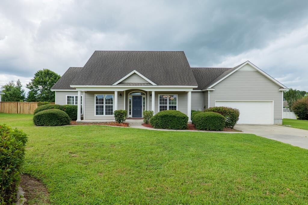 Property Photo:  3999 Conway Circle  GA 31605 