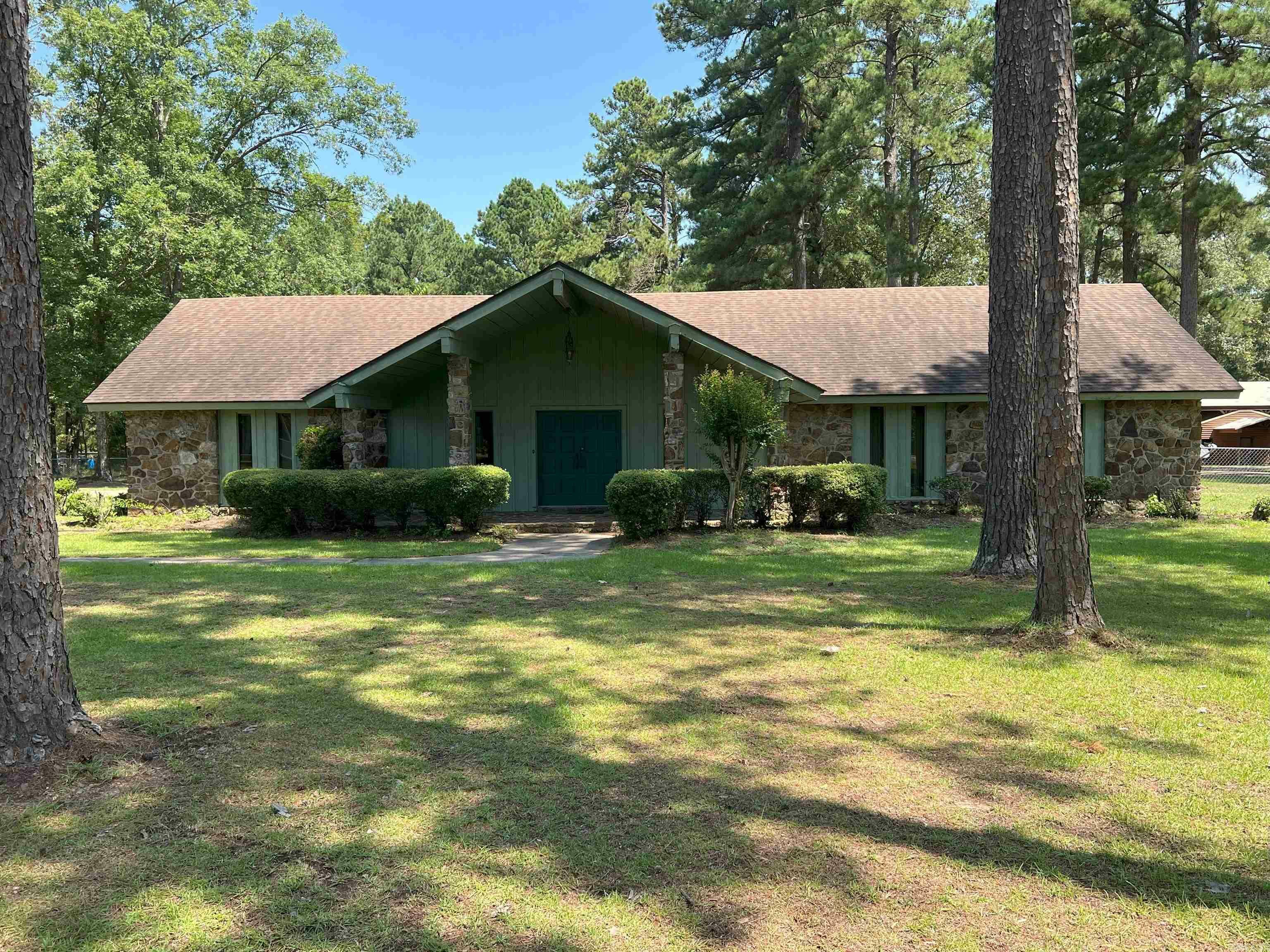 Property Photo:  2425 N Highway 79  AR 71742 