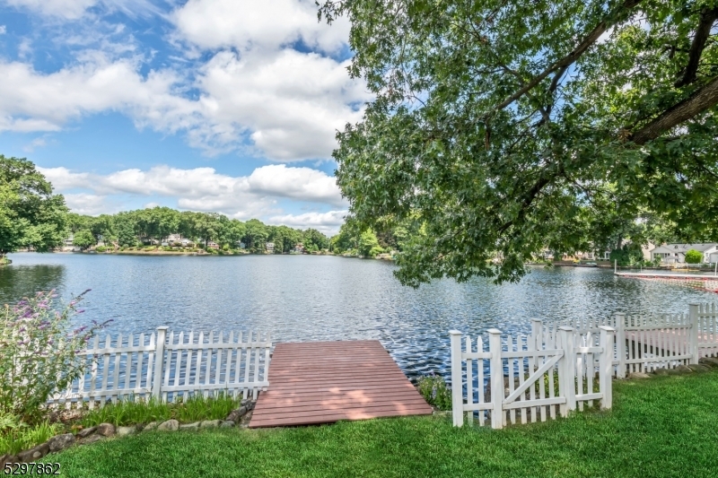 Property Photo: 92 Rainbow Trl NJ 07834