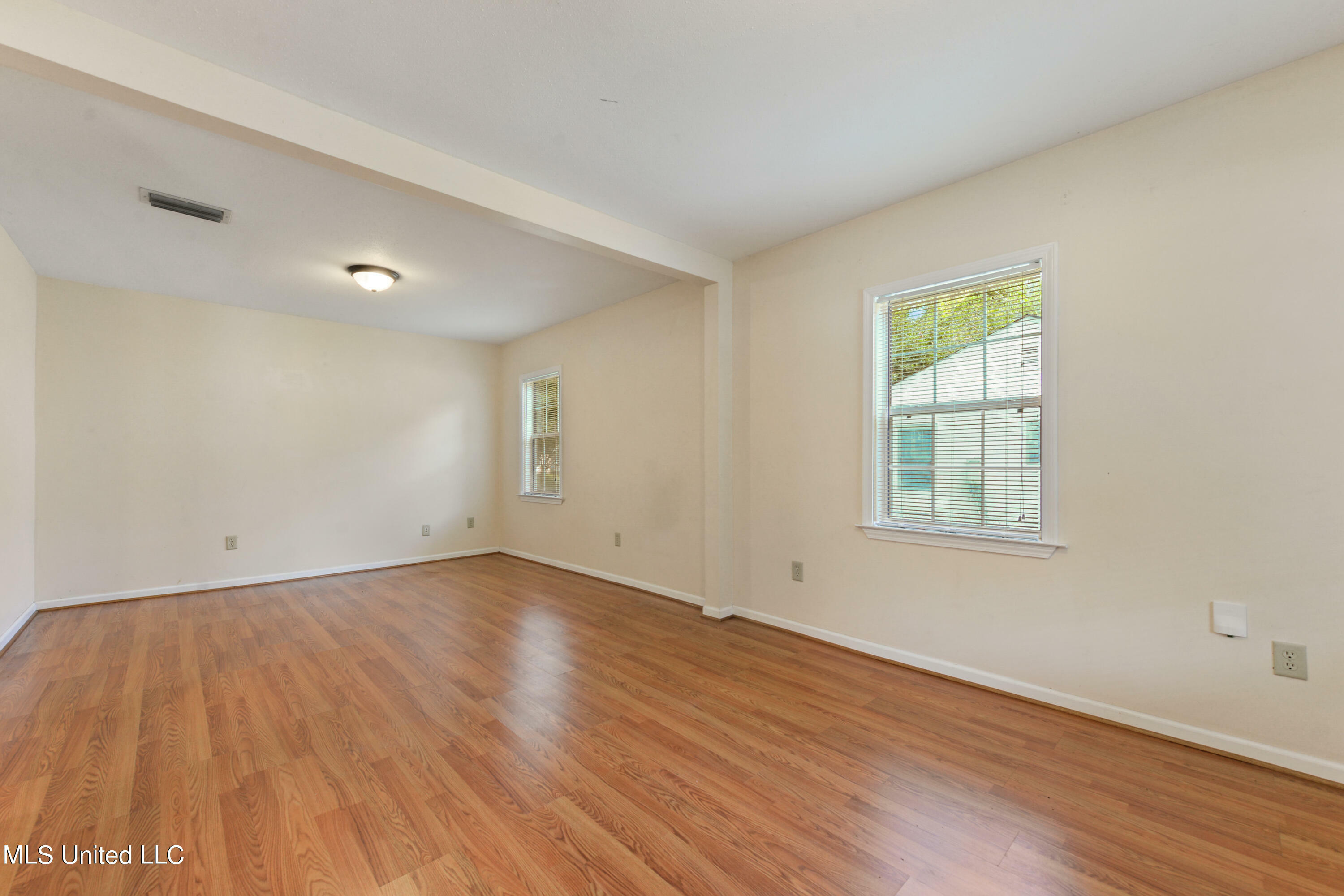 Property Photo:  2319 14th Street  MS 39563 