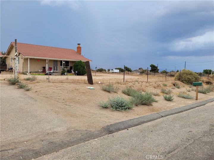 Property Photo:  9760 Phelan Road  CA 92344 