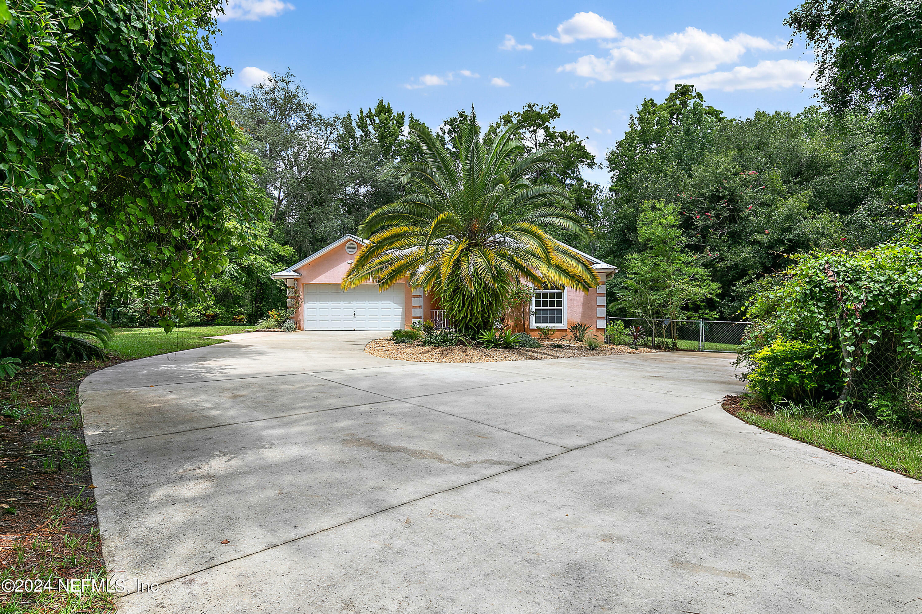 Property Photo:  3705 Winterhawk Court  FL 32086 