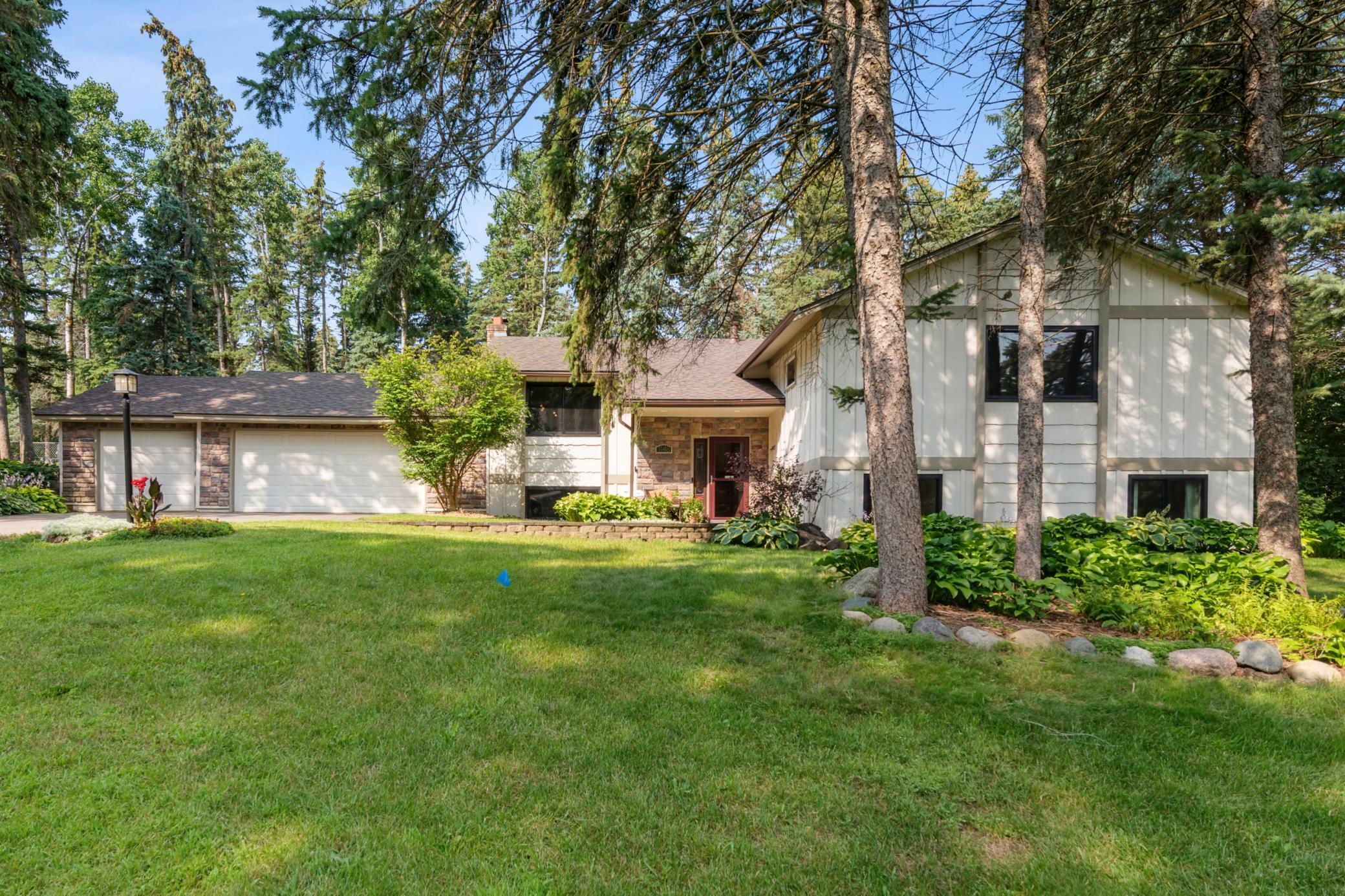 Property Photo:  1148 Kenilworth Drive  MN 55125 