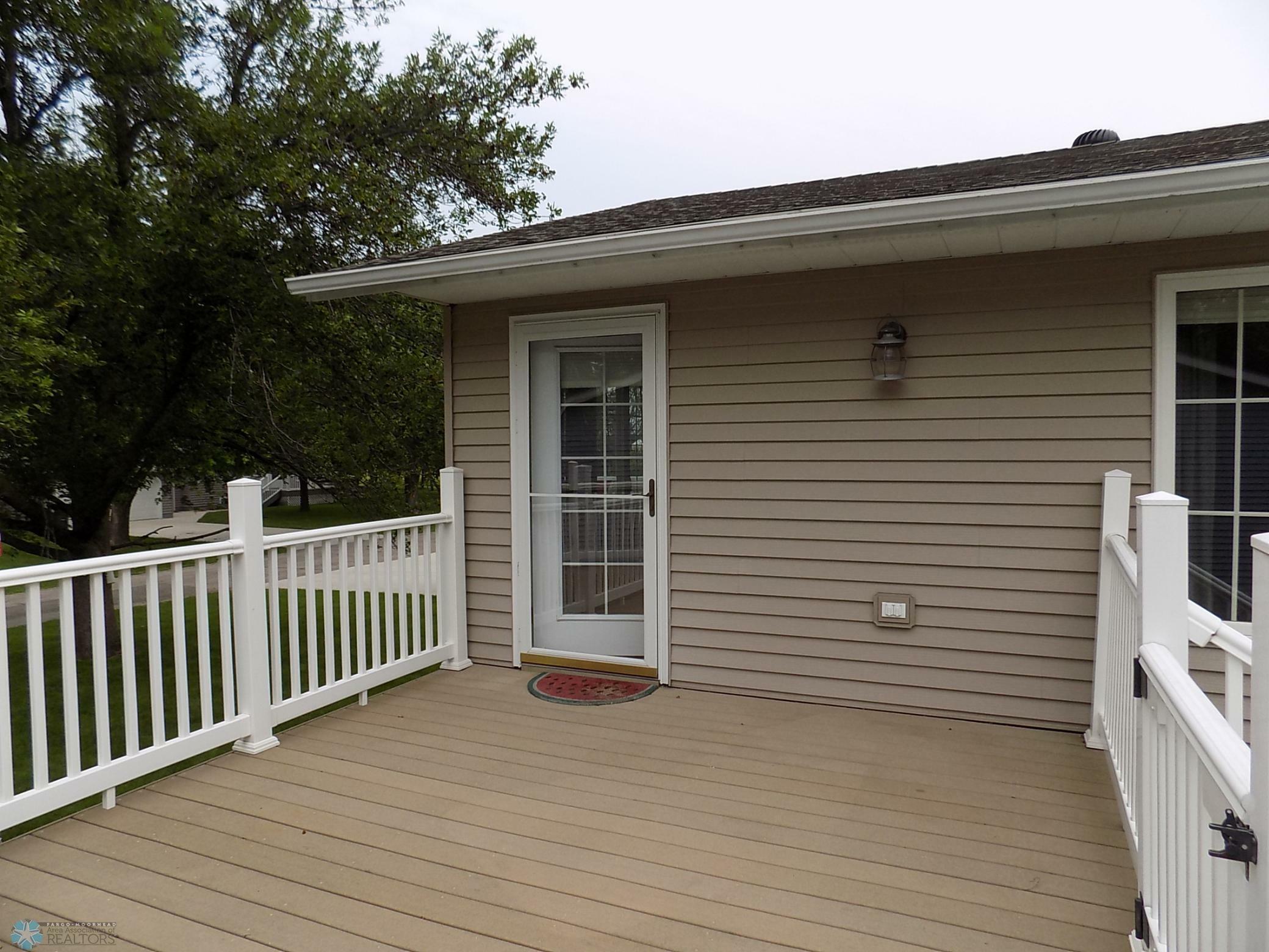 Property Photo:  402 Ash Drive  ND 58061 