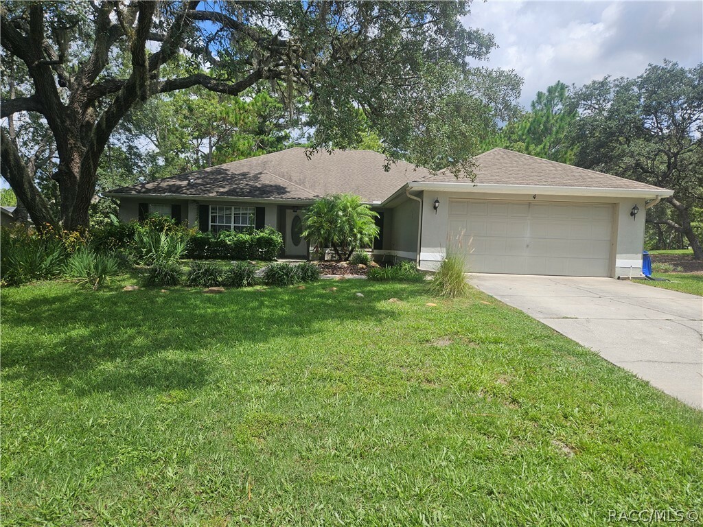 Property Photo:  4 Black Willow Court N  FL 34446 