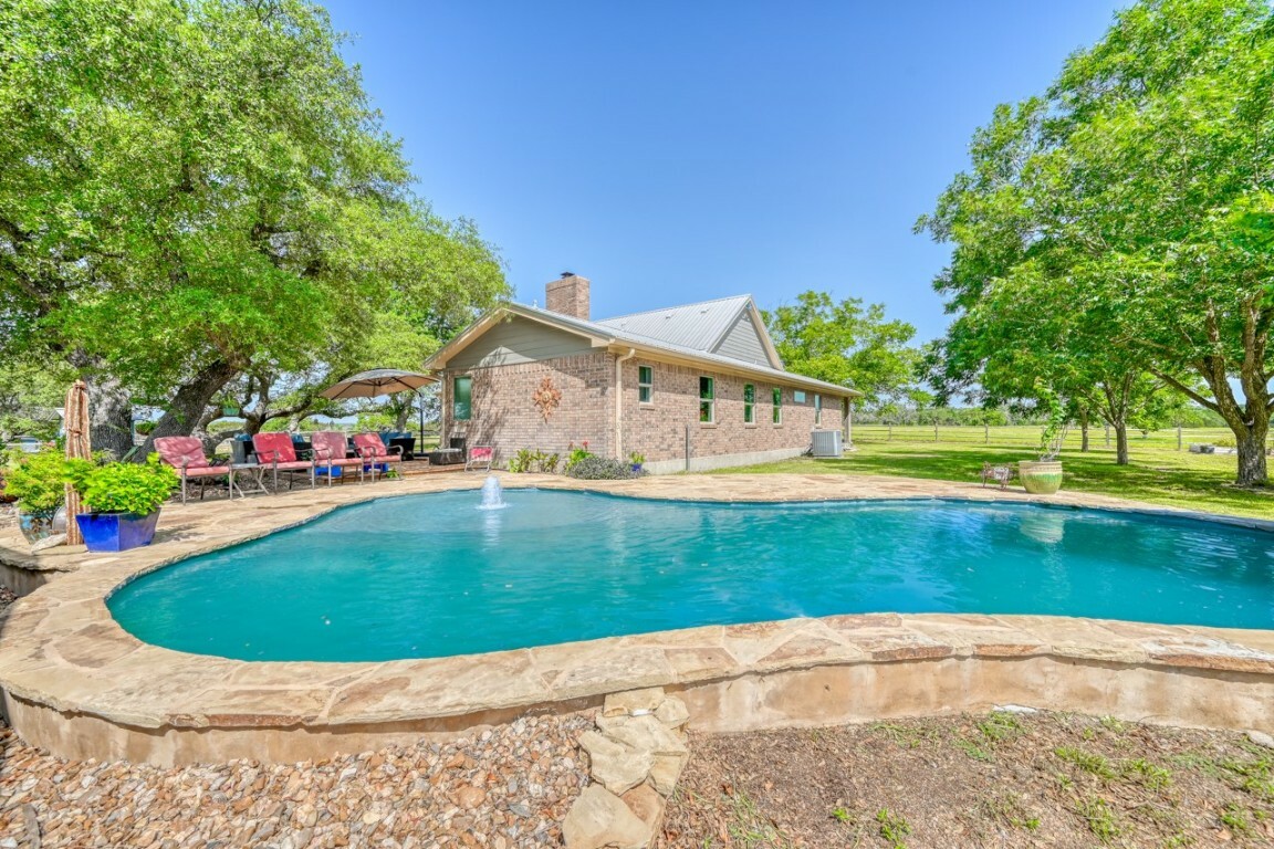 Property Photo:  481 Greer Lane  TX 78611 