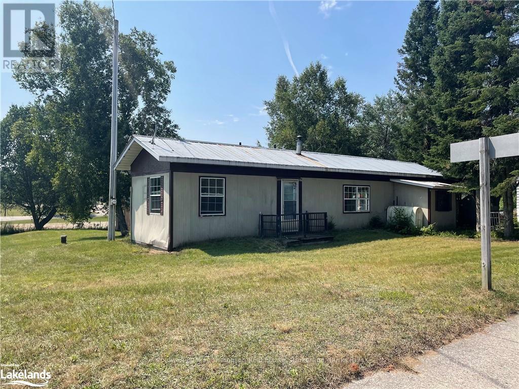 Property Photo:  2529 Highway 518 West  ON P0A 1Y0 