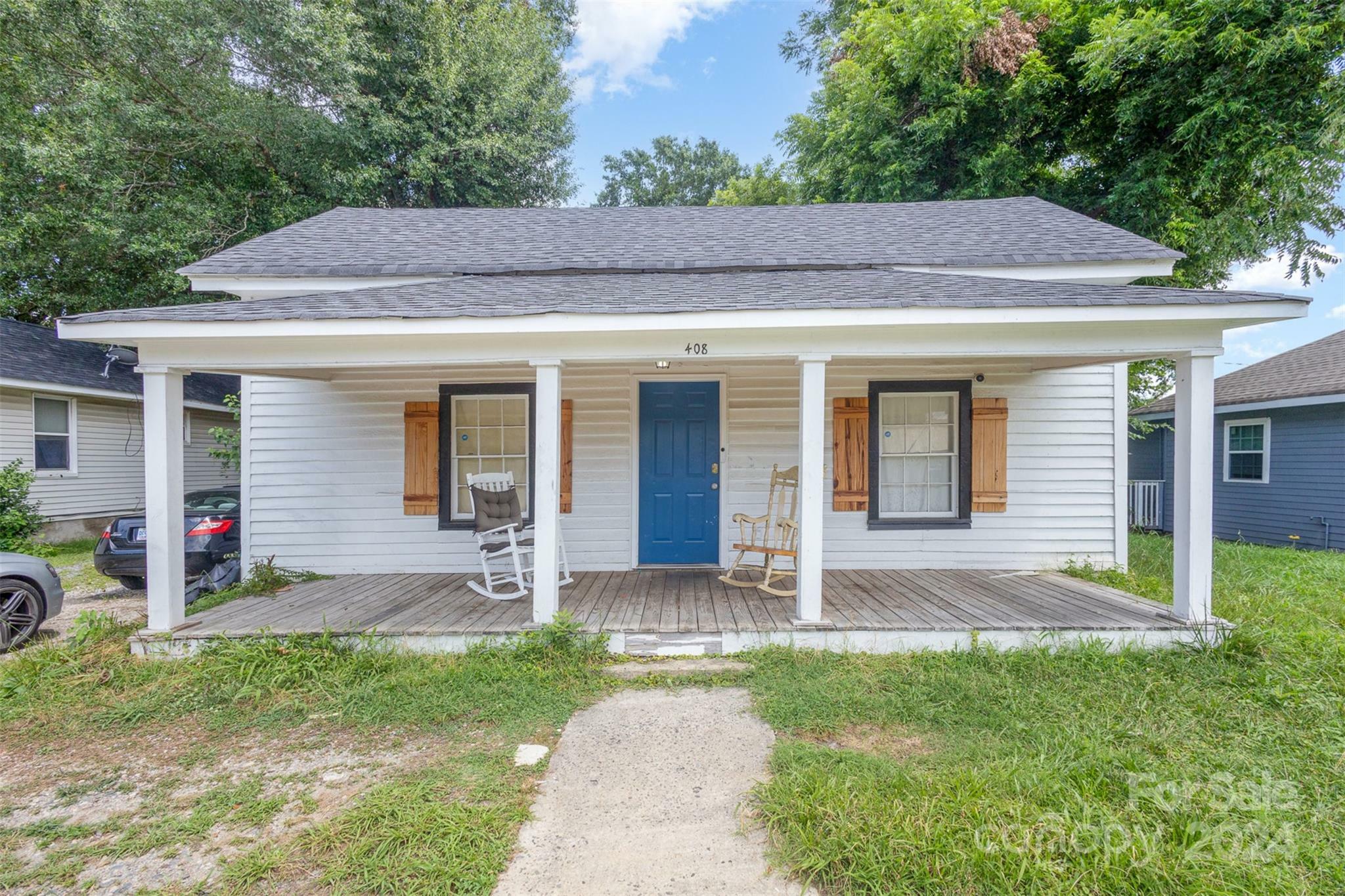 Property Photo:  408 N Broad Street  NC 28054 