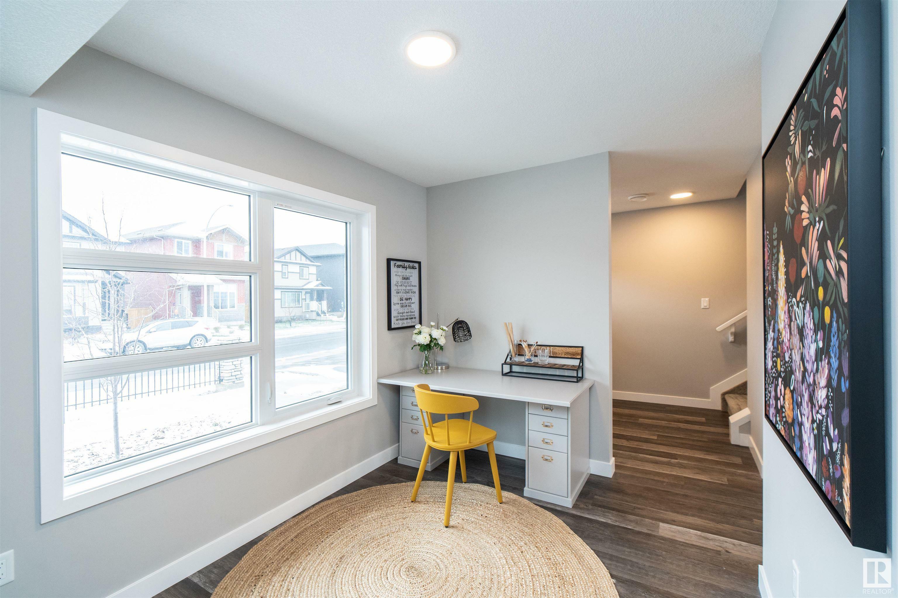 Photo de la propriété:  17635 58 Street NW 84  AB T5Y 4C2 