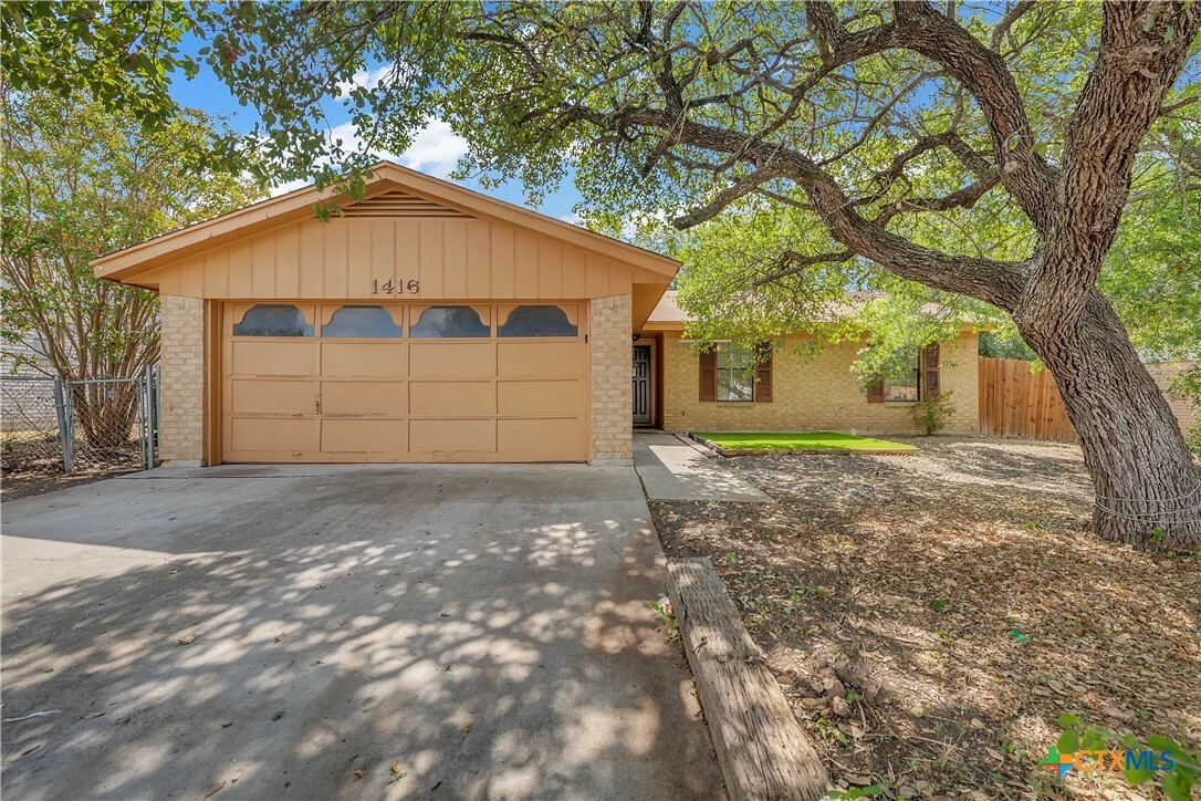 Property Photo:  1416 Janet Lane  TX 76522 