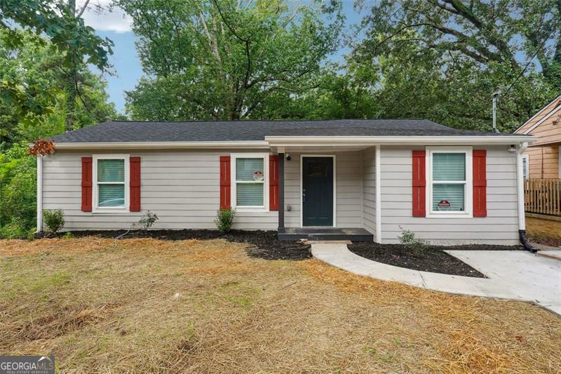 Property Photo:  696 Center Hill  GA 30318 