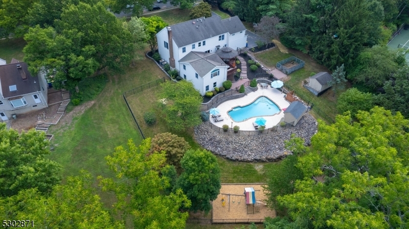 Property Photo:  17 Oak Hill Road  NJ 08853 