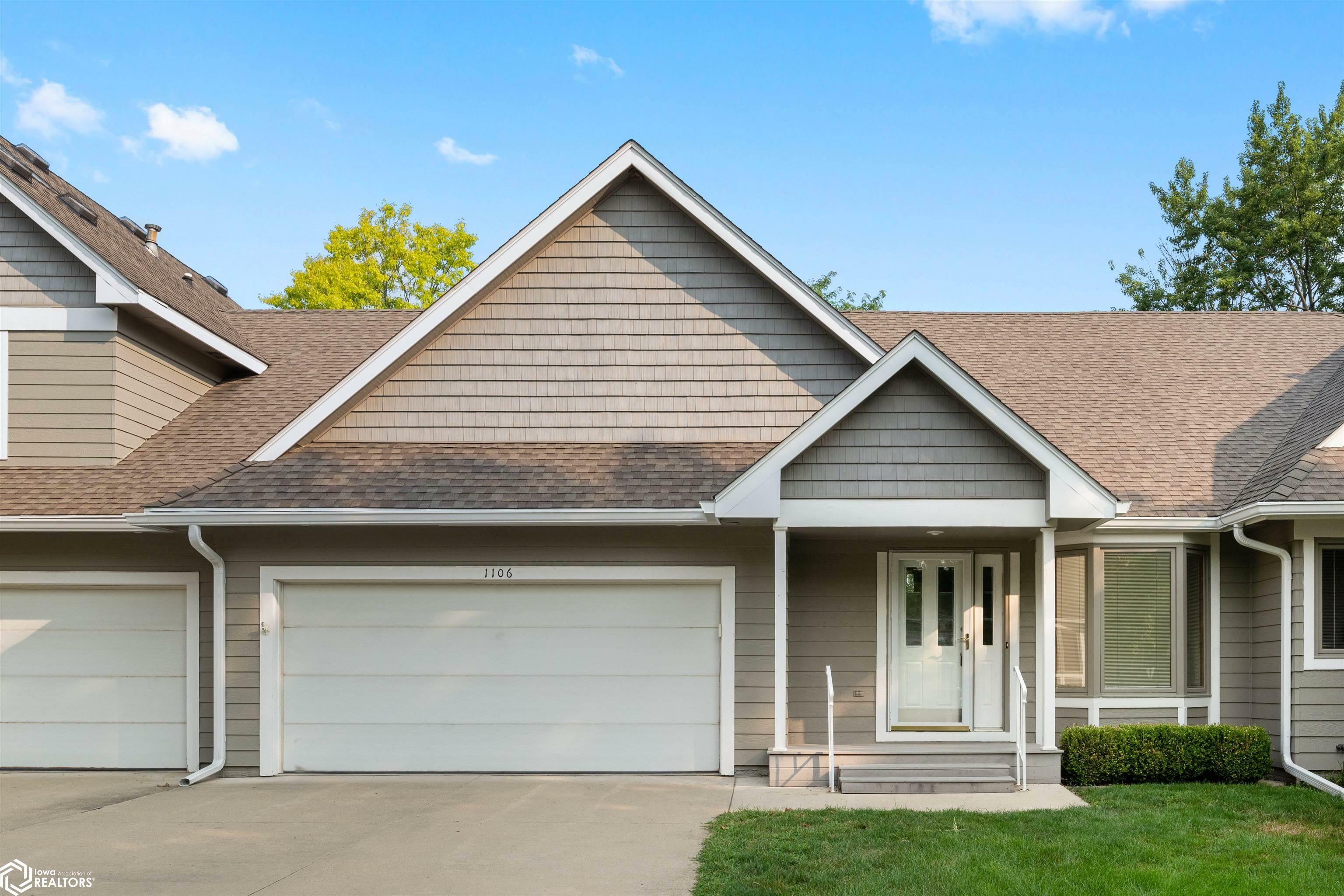 Property Photo:  1106 SE Mallard Creek Drive  IA 50021 