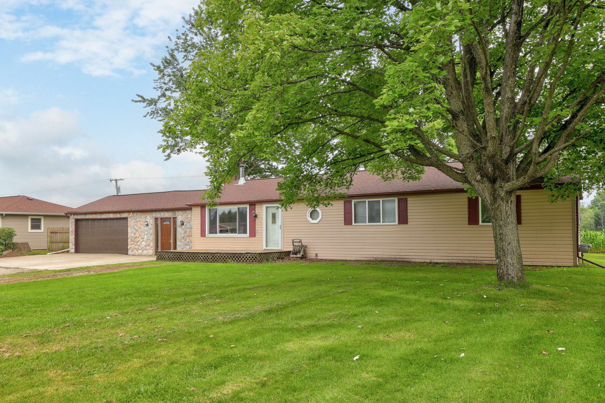 Property Photo:  5217 Millington Road  MI 48746 9537 