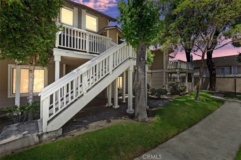 Property Photo:  12552 Fieldstone Lane 98  CA 92845 