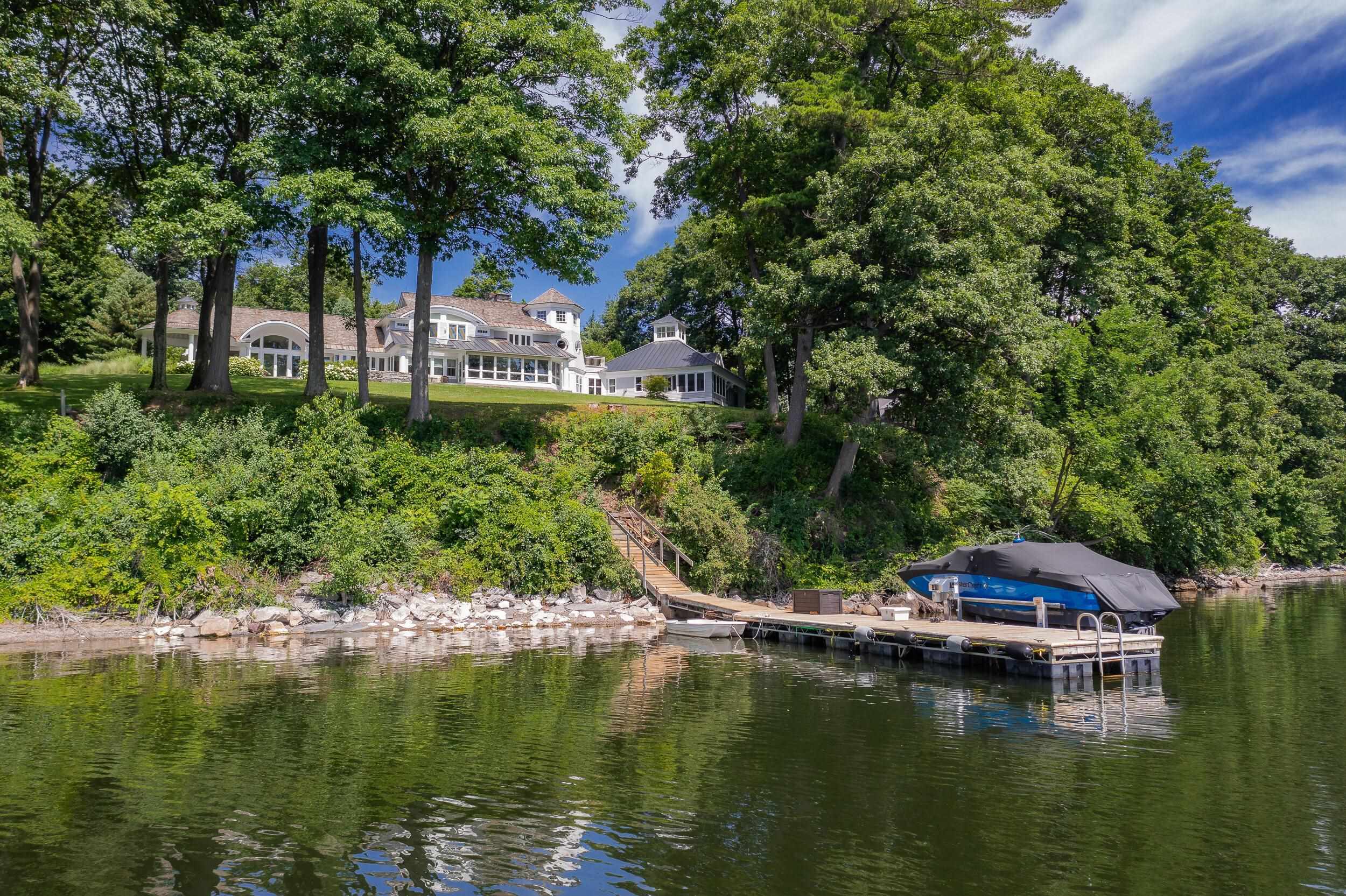 4064 Harbor Road  Shelburne VT 05482 photo