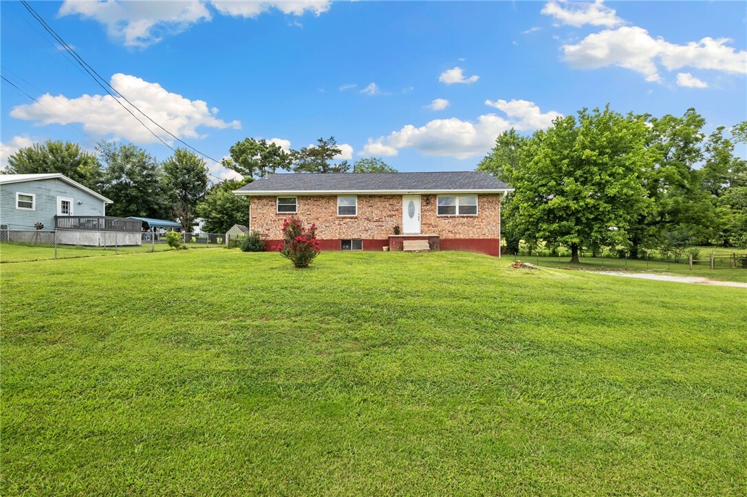 Property Photo:  2044 Monitor Road  AR 72764 