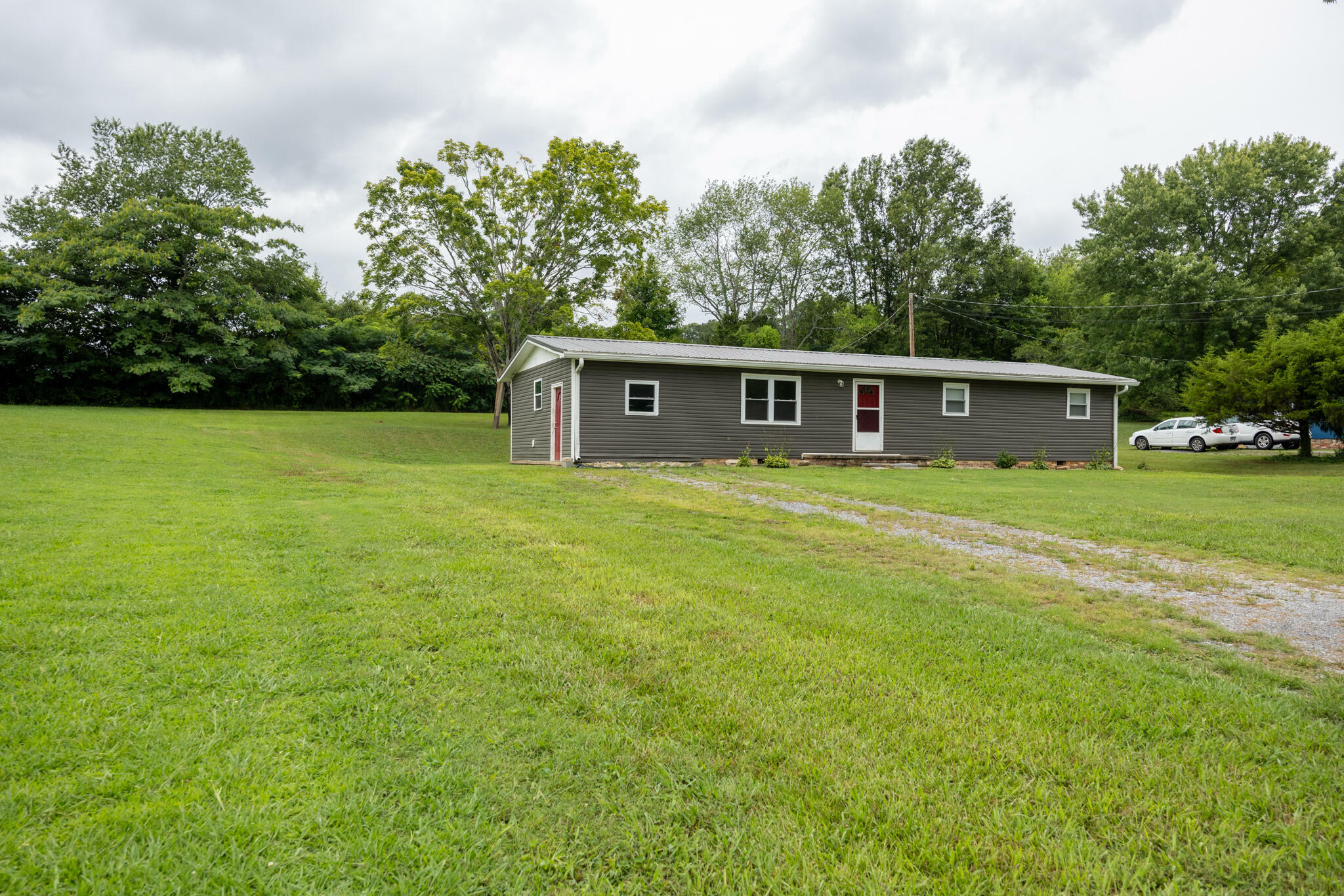 Property Photo:  136 County Road 510  TN 37329 