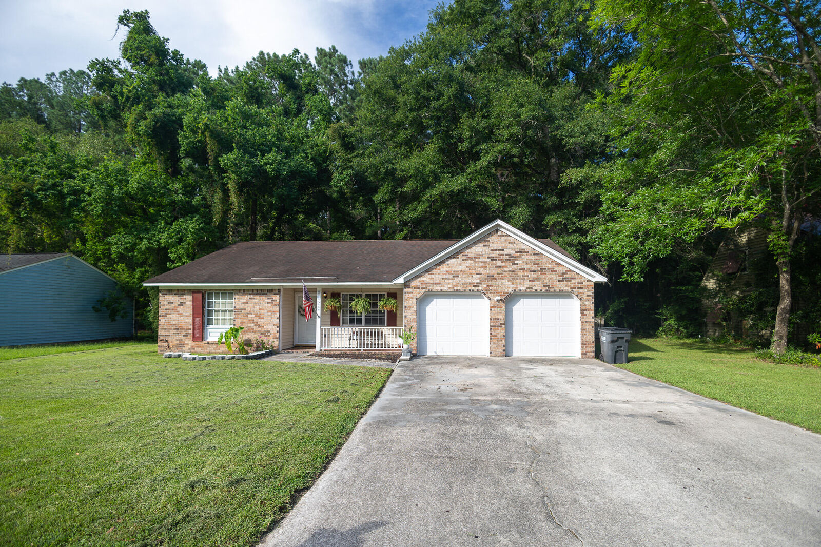 Property Photo: 8122 N Ridgebrook Drive SC 29420