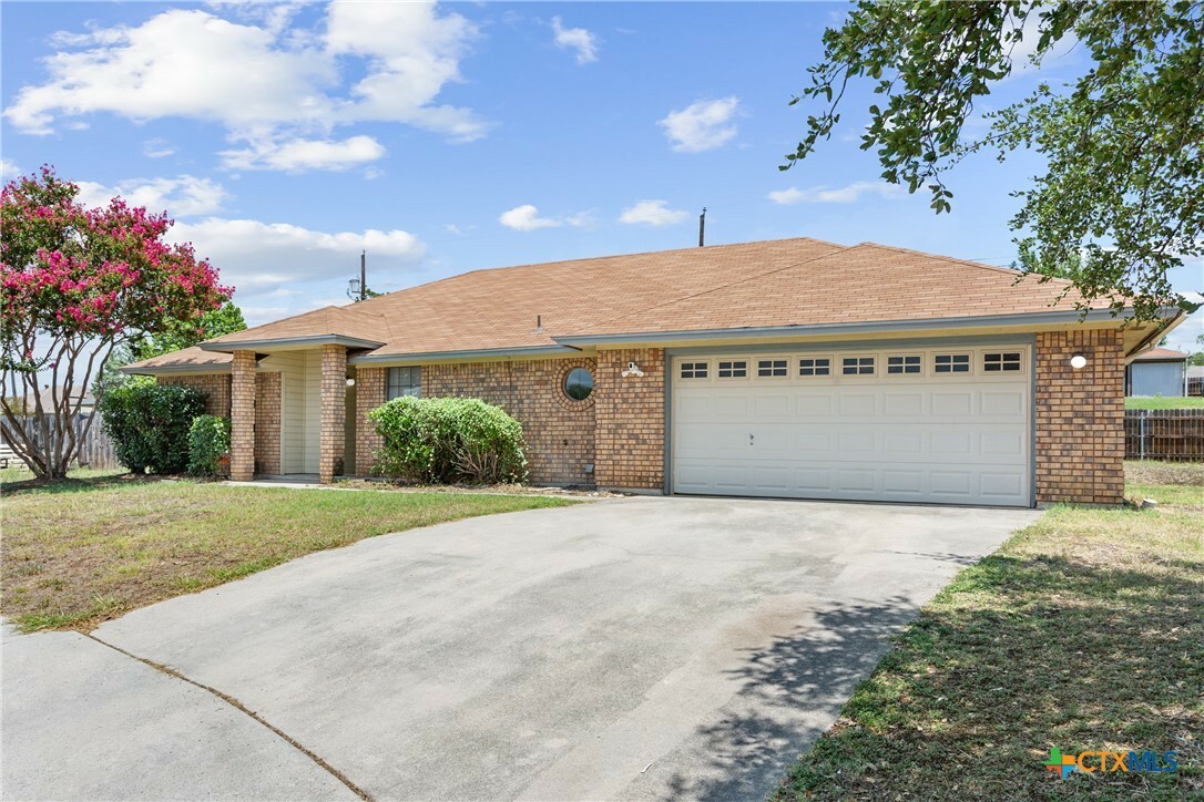 Property Photo:  105 Mandy Circle  TX 76522 