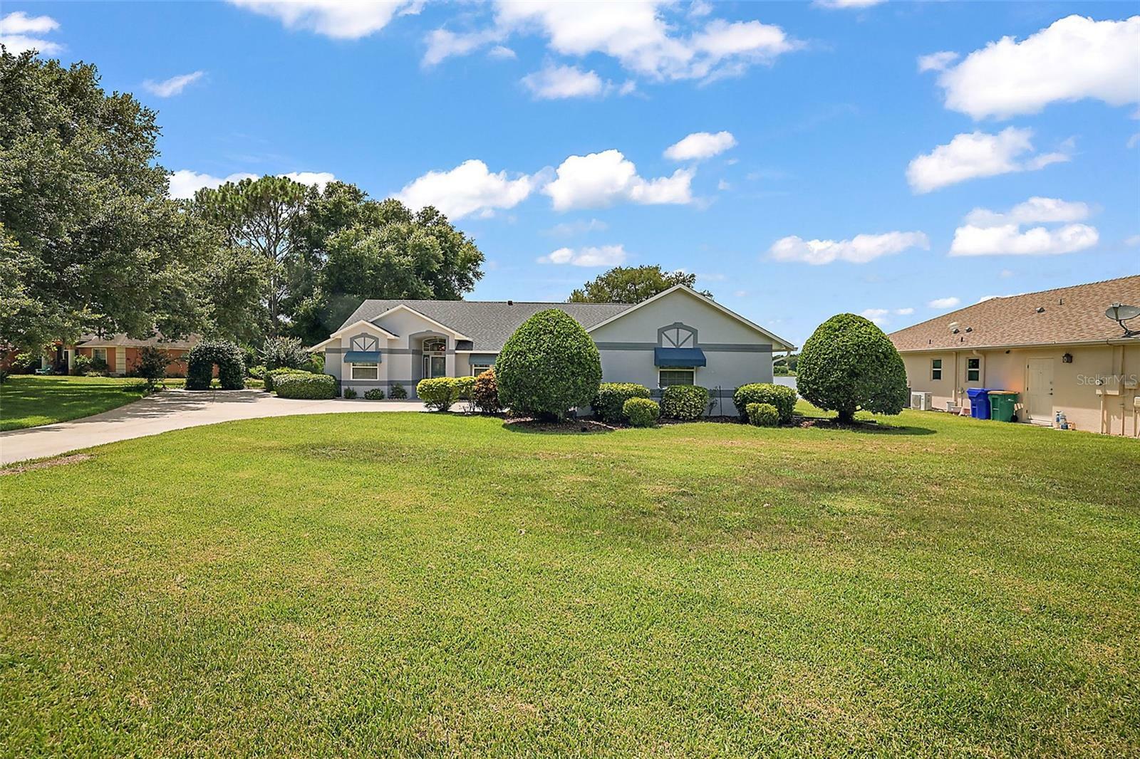 Property Photo:  433 Oak View Drive  FL 32778 