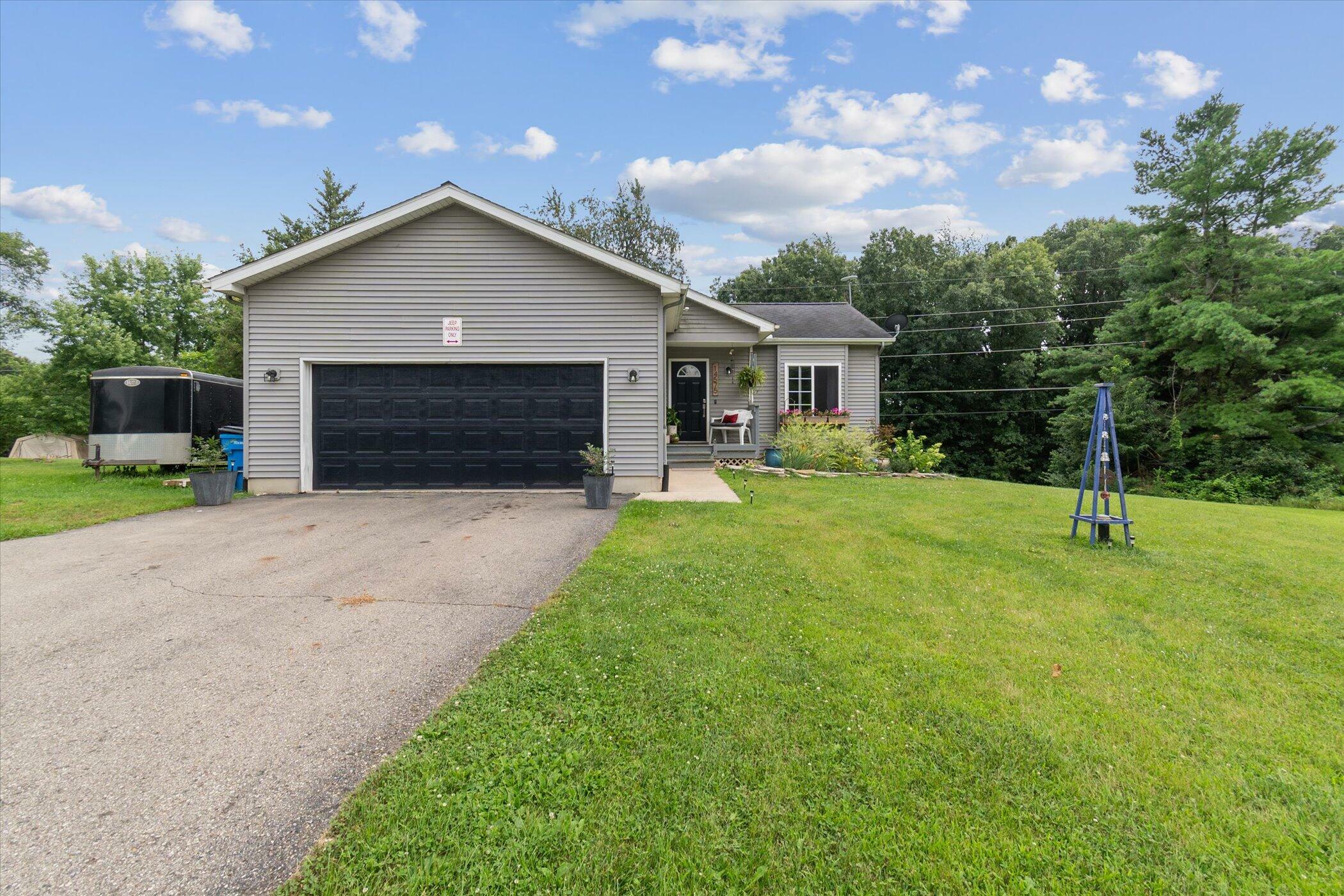 Property Photo:  14575 Crestridge Drive Drive  MI 49233 