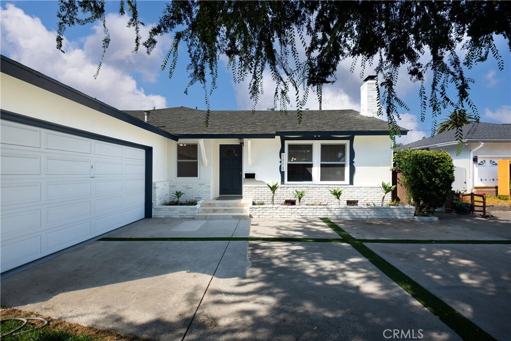Property Photo:  1275 Conway Avenue  CA 92626 