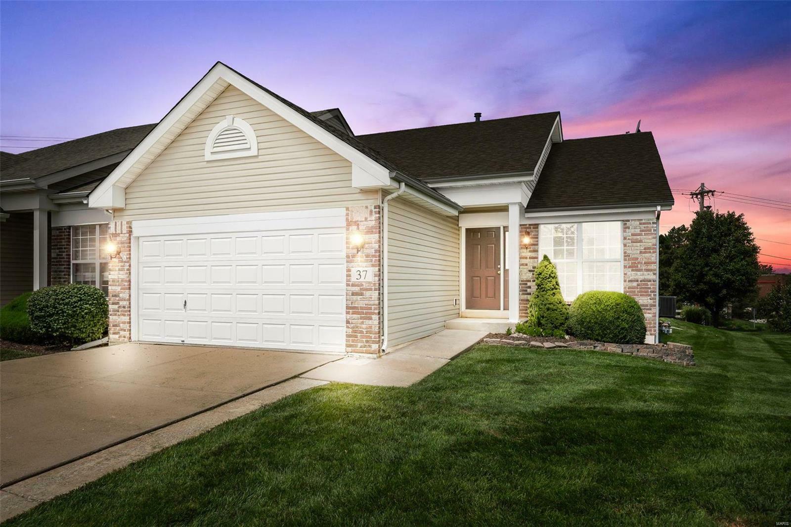 Property Photo:  37 Sommer Circle Drive  MO 63368 