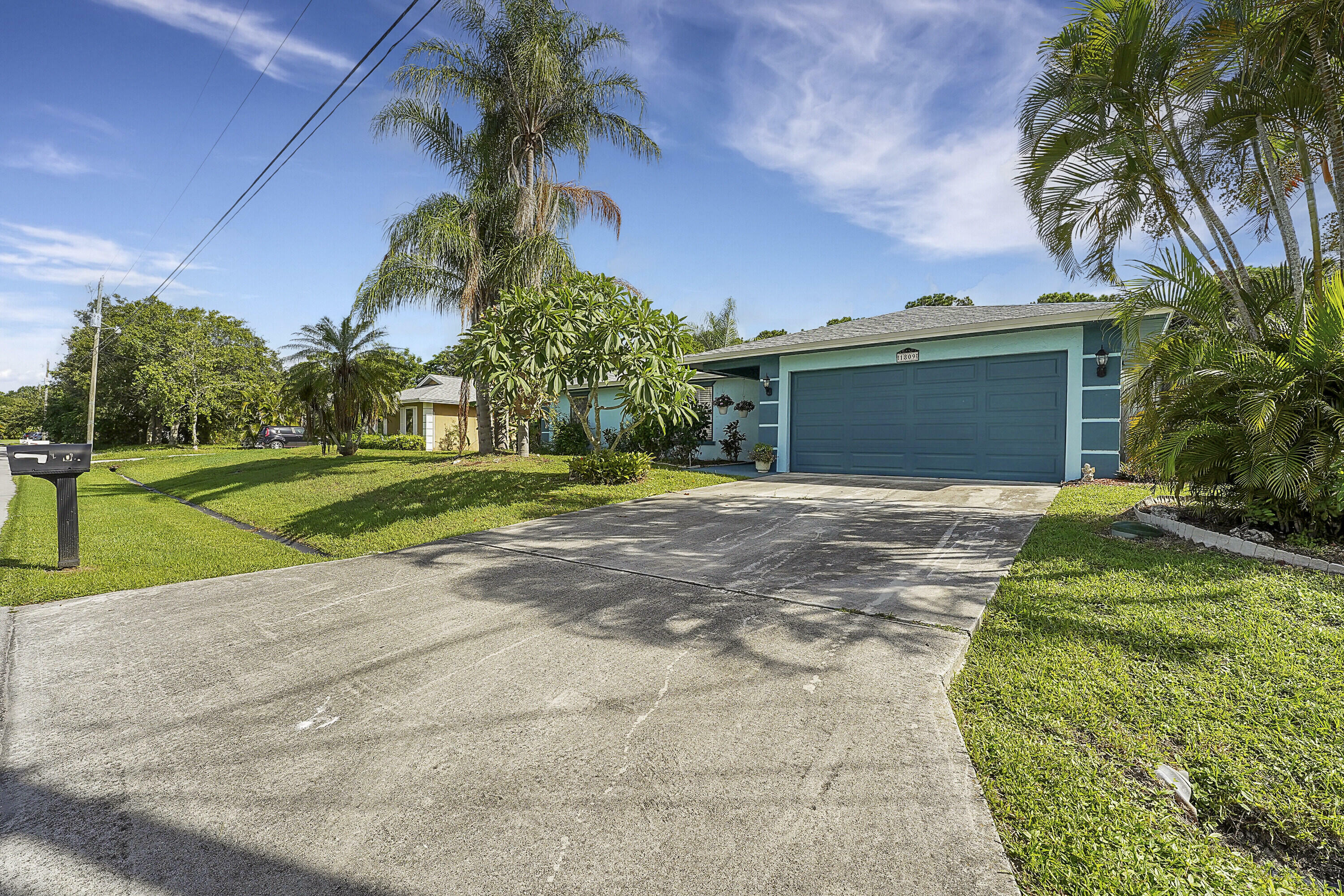 Property Photo:  1809 SW Oakwood Road  FL 34953 