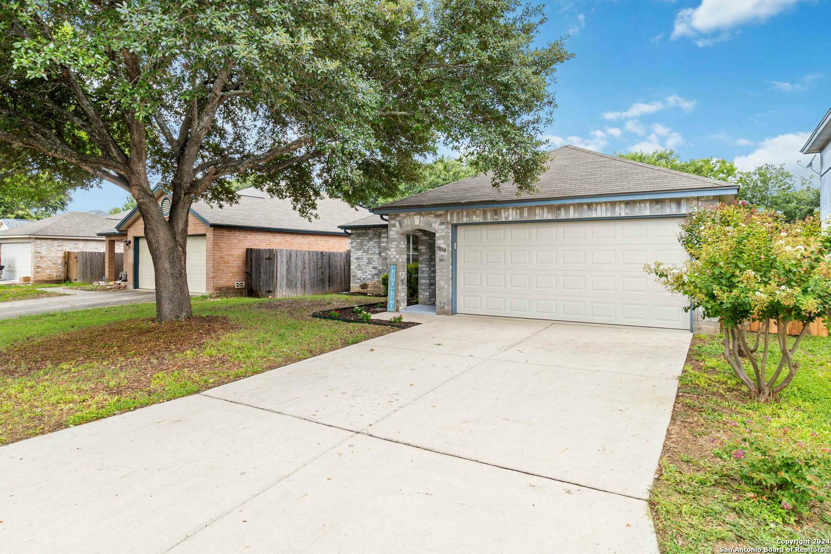 Property Photo: 13115 Regency Bnd TX 78249
