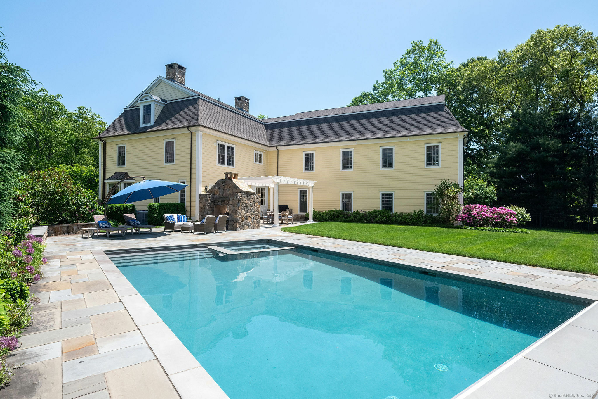 Property Photo:  37 Lantern Hill Road  CT 06443 