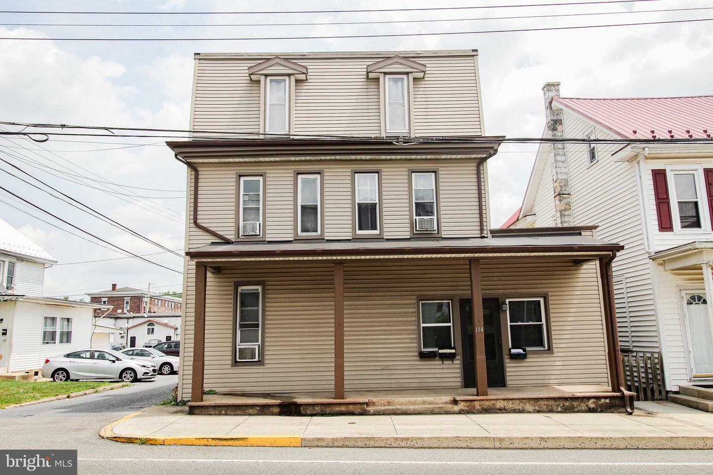 Property Photo:  114 N Center Street  PA 17042 