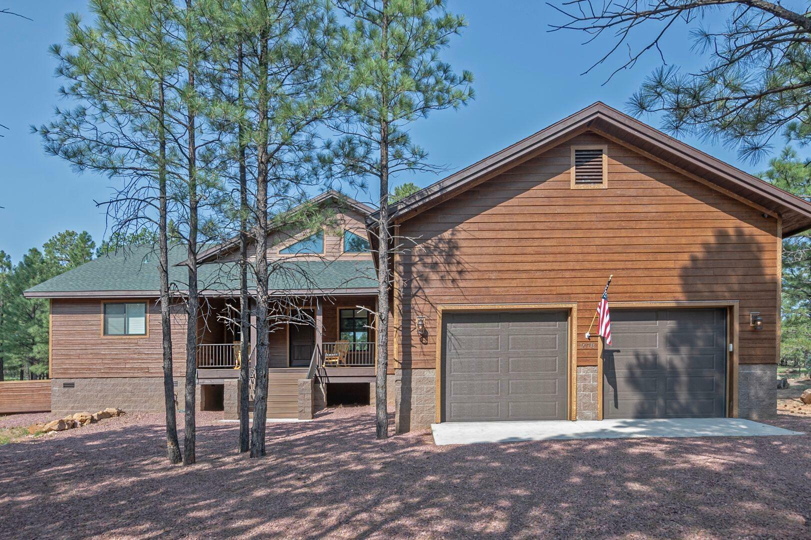 Property Photo:  1678 Sugar Pine Drive  AZ 86024 