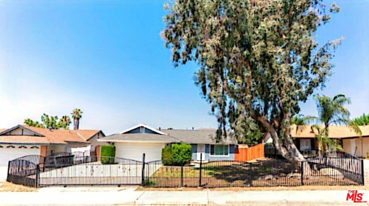 23978   Quapaw Trl  Moreno Valley CA 92557 photo