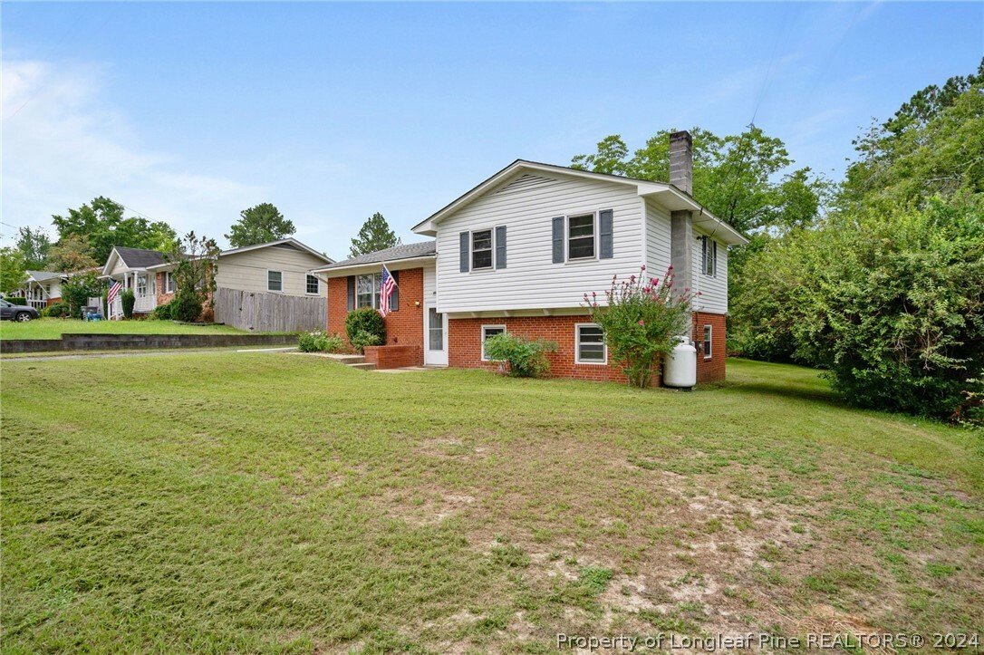 Property Photo:  656 Woodburn Drive  NC 28311 