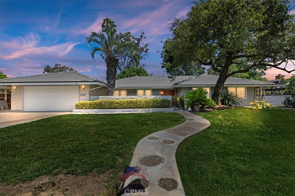 Property Photo:  1265 Country Club Drive  CA 92506 