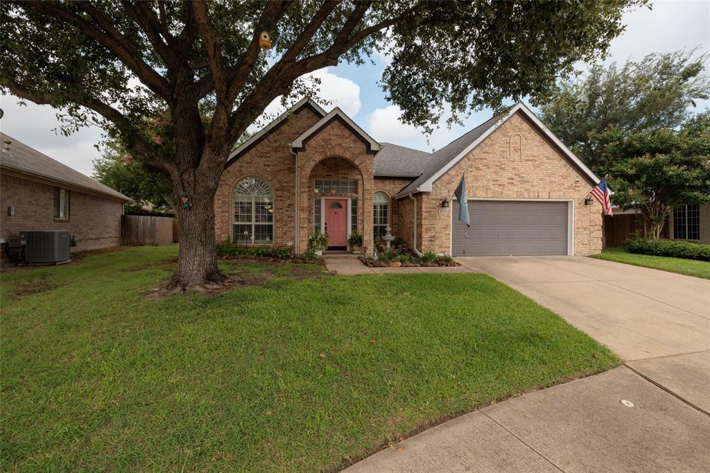 Property Photo:  5792 Fawn Court  TX 76137 