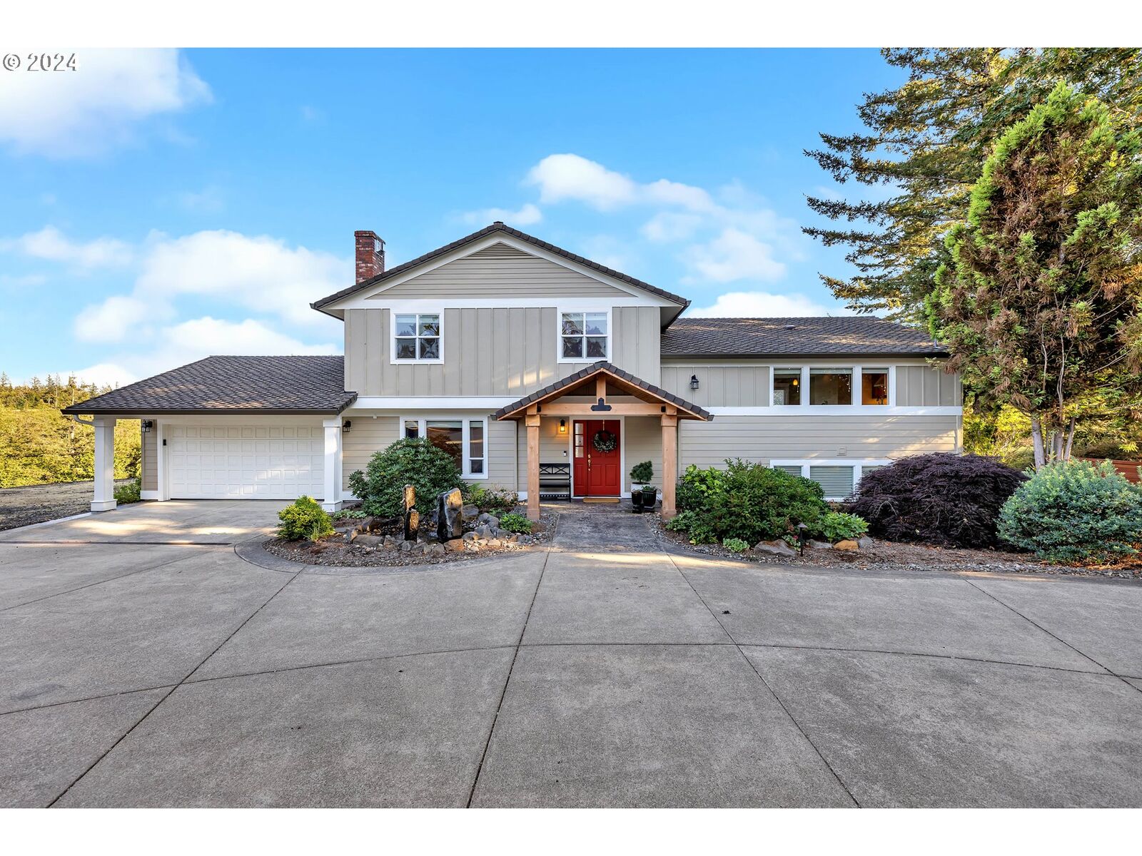 Property Photo:  34517 SE Lawton Rd  WA 98671