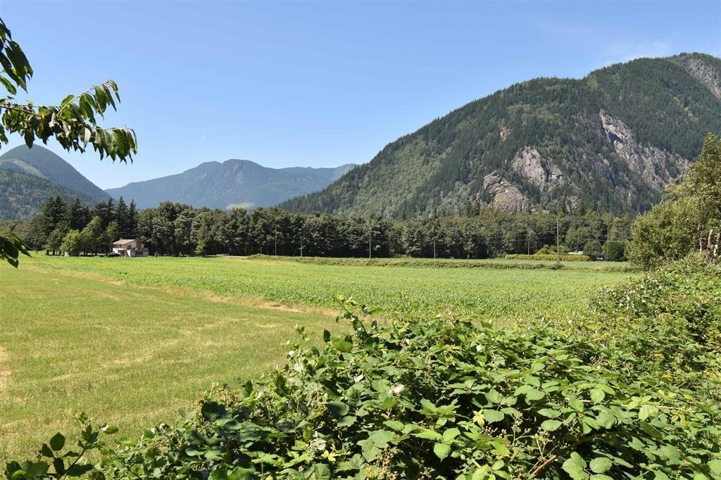 Property Photo:  59280 St Elmo Road  BC V0X 1L2 