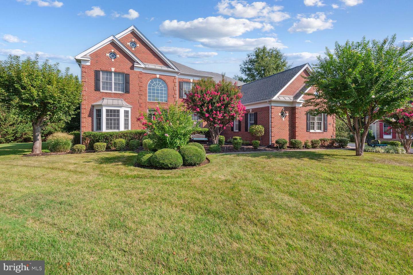 Property Photo:  5350 Walkerton Court  VA 20169 