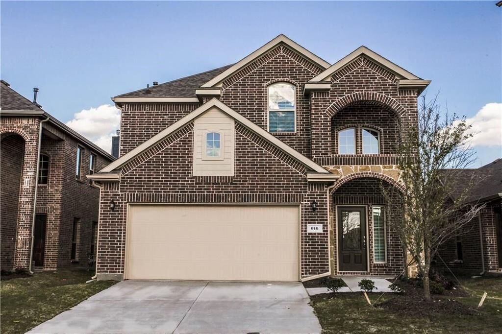 Property Photo:  616 Crowell Drive  TX 75071 