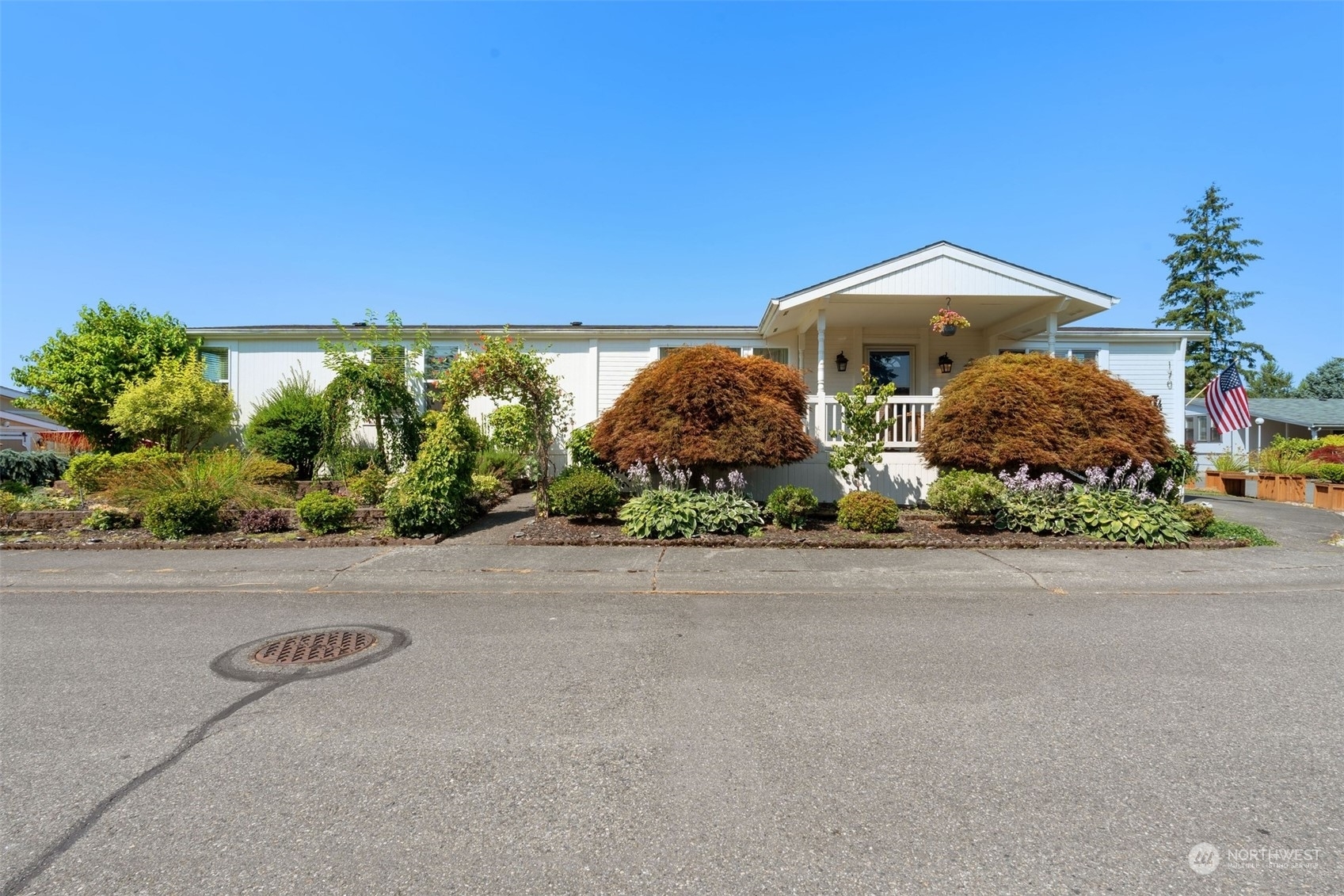 Property Photo:  1427 100th Avenue SW 170  WA 98204 