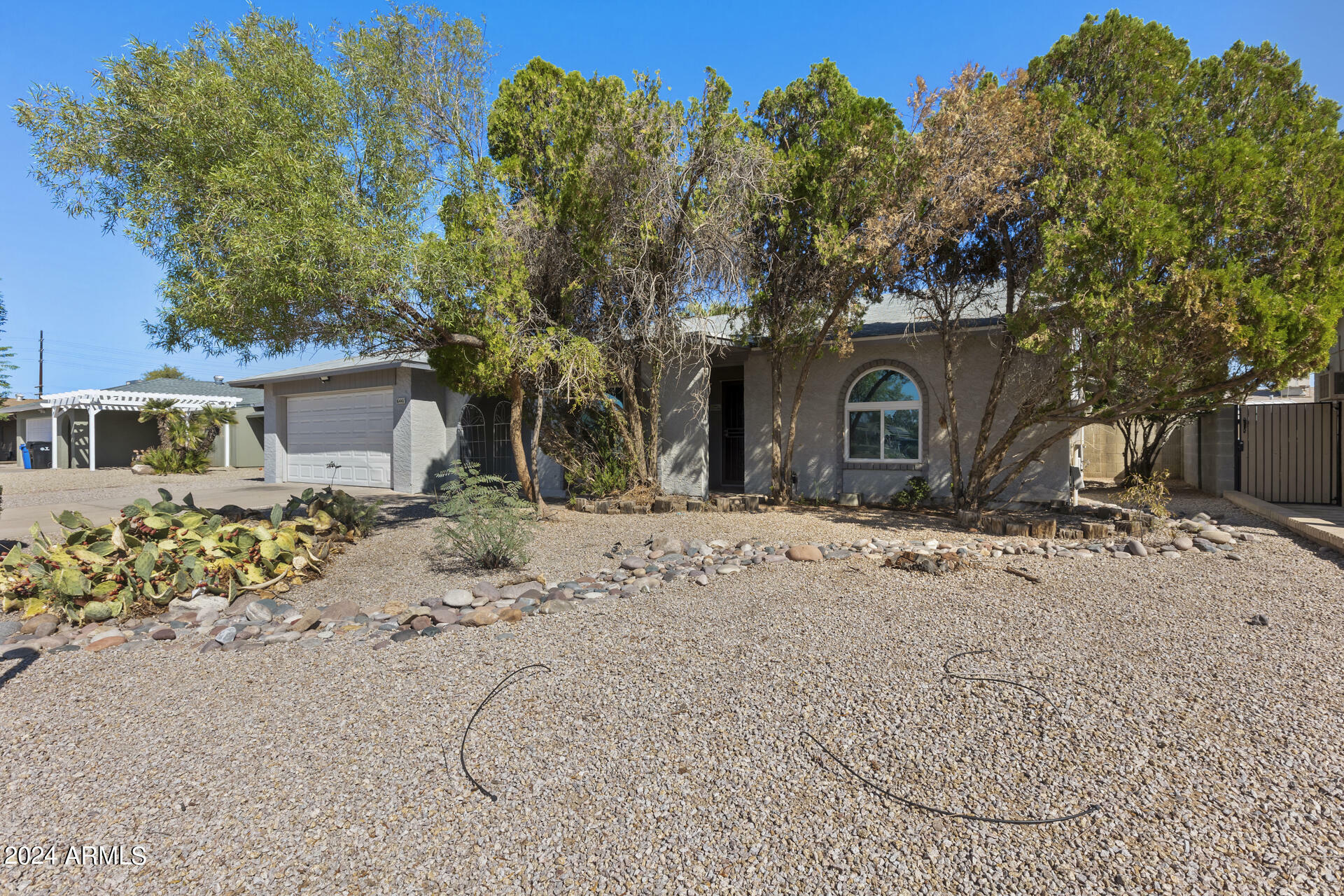 Property Photo:  6441 S Roosevelt Street  AZ 85283 