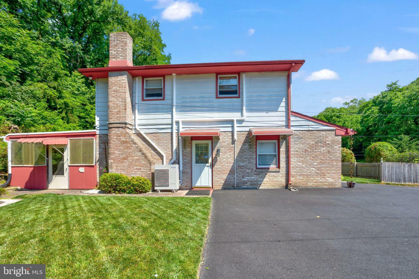 Property Photo:  341 Smithville Road  PA 17560 