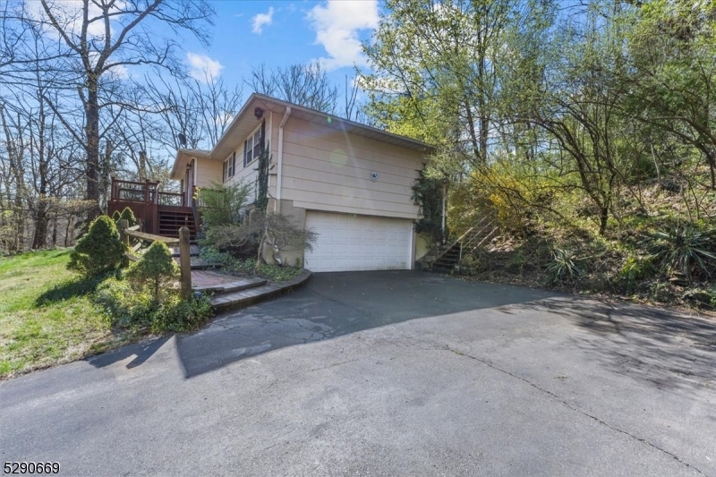 Property Photo:  176 Mount Nebo Rd  NJ 08848 